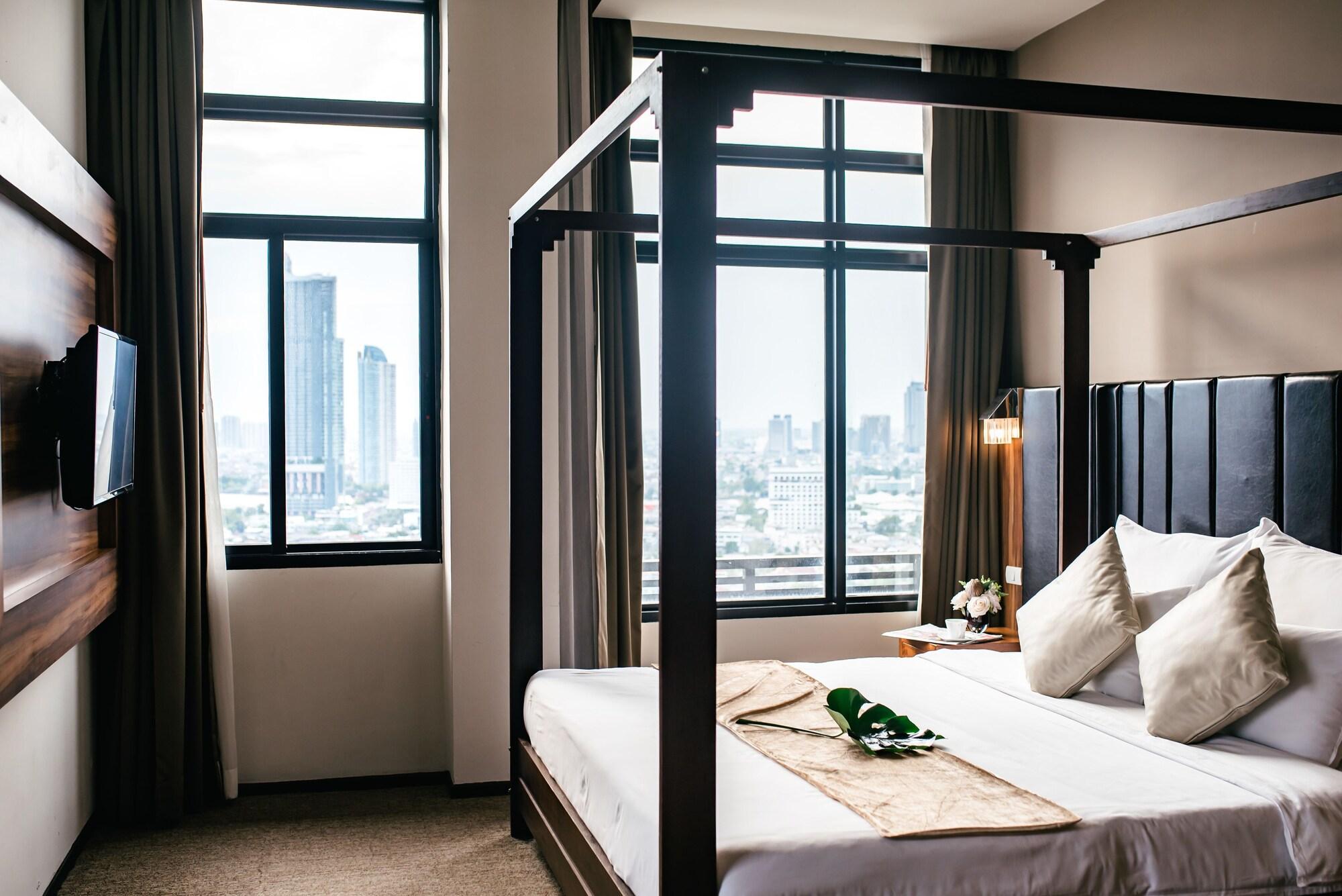 Grand Howard Hotel Бангкок Экстерьер фото