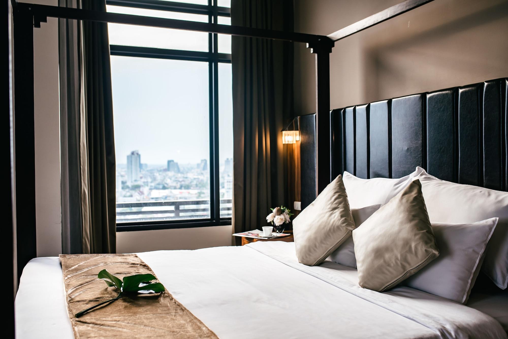 Grand Howard Hotel Бангкок Экстерьер фото